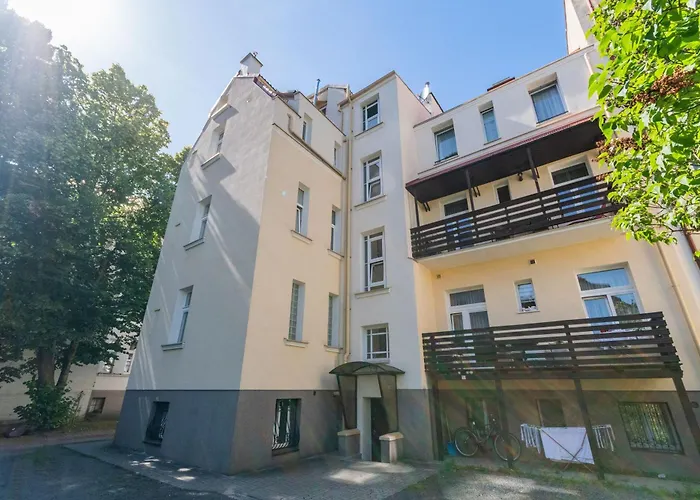 Apartament w Sopocie w przyziemiu by Grand Apartments